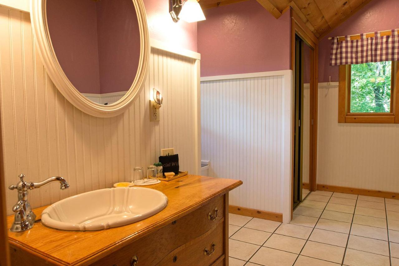 Lazy Bear Lodge Valle Crucis Exterior foto