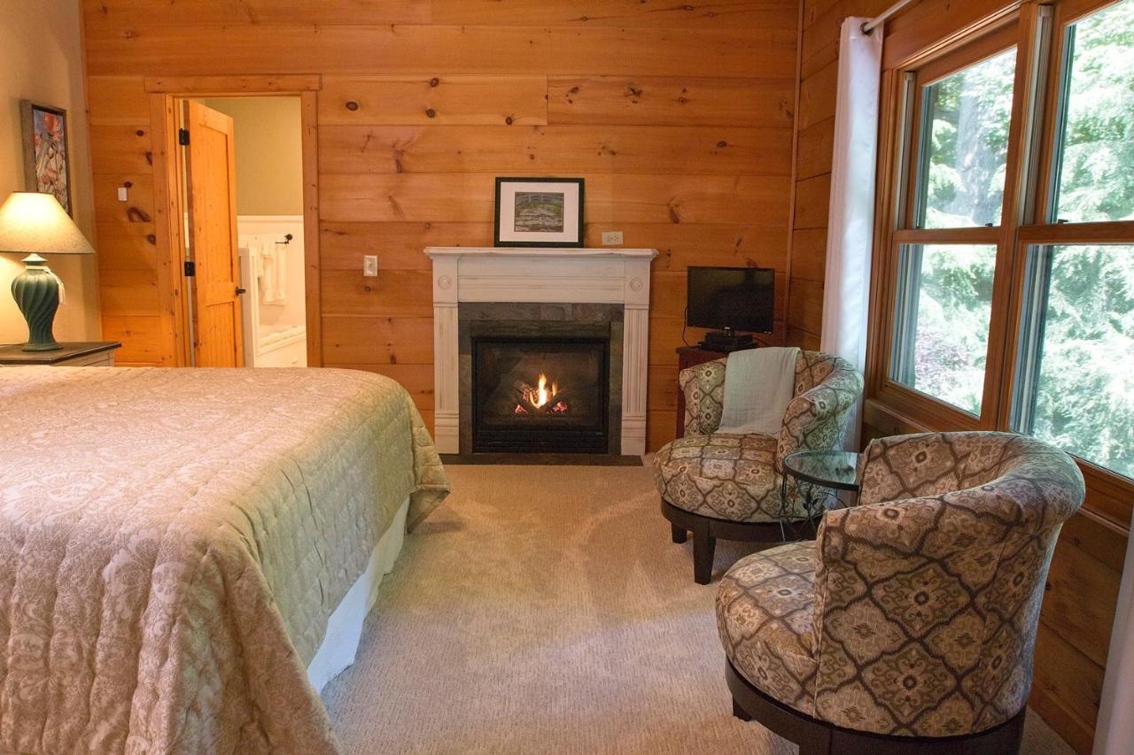 Lazy Bear Lodge Valle Crucis Exterior foto